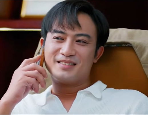 Quá nhiều người thấy cấn với hàm răng vàng của Doãn Quốc Đam- Ảnh 3. Quá nhiều người thấy cấn với hàm răng vàng của Doãn Quốc Đam- Ảnh 3.