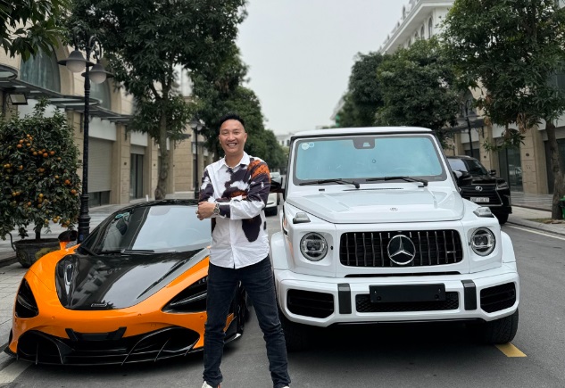 Bên trong căn nhà  Bên trong căn nhà