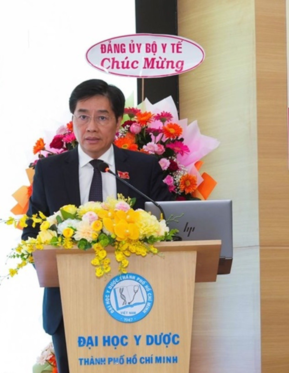 Tránh tình trạng vàng thau lẫn lộn, áo gấm đi đêm trong đào tạo y khoa - Ảnh 1.
