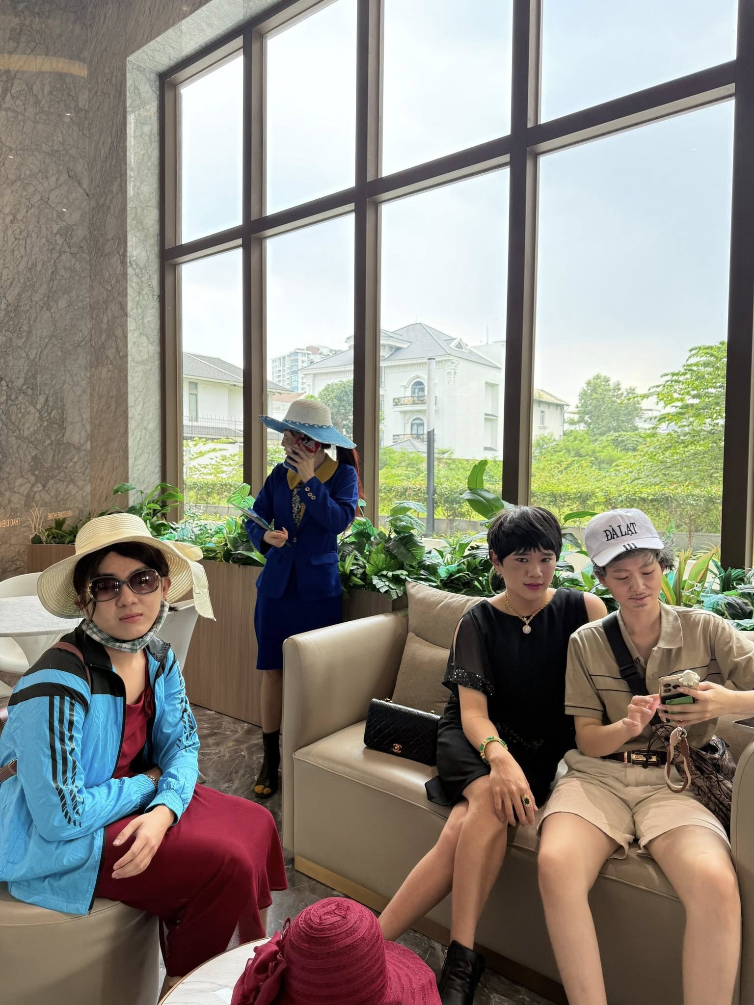 Nóng: Lộ bằng chứng chứng minh cô Dung Ấm Ớ bị Hồng Thơ thao túng tâm lý, đánh lạc hướng dư luận?- Ảnh 1.