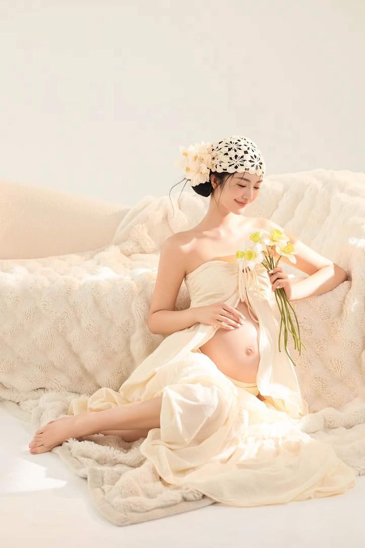 3 tháng âm lịch cuối năm Ất Tỵ: Những con giáp nào nên chuẩn bị tâm lý và sức khỏe để đón “tin vui”? - Ảnh 1.