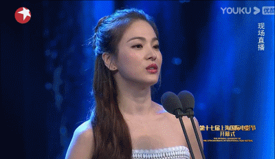 ezgif-565d990899a5e5-1759456493089-17594564935531047334063.gif