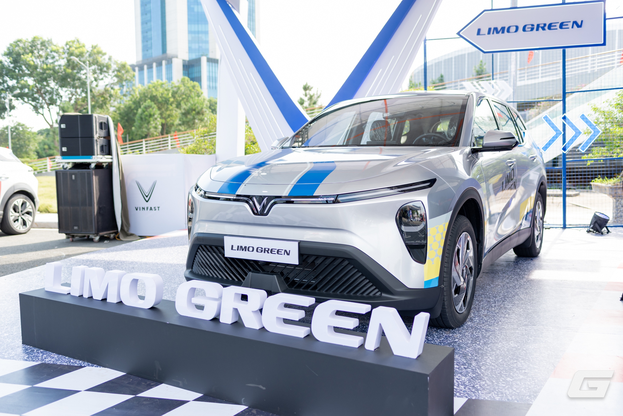Hành trình di chuyển xanh tại Vietnam Mobility Festival 2025 có gì hấp dẫn mà sinh viên nô nức đến trải nghiệm - Ảnh 6.