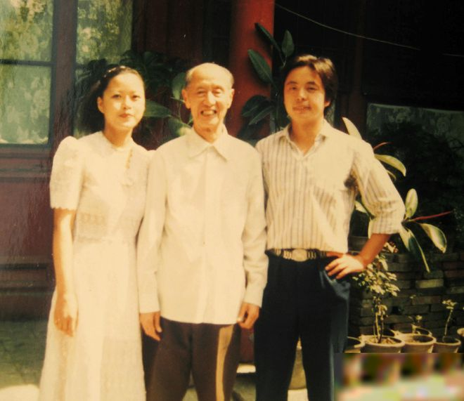 Nam sinh không làm được môn toán, lúc thi văn lại chỉ viết 28 chữ: Kết quả "gây sốc" khi đỗ thẳng vào đại học top đầu- Ảnh 2. Nam sinh không làm được môn toán, lúc thi văn lại chỉ viết 28 chữ: Kết quả "gây sốc" khi đỗ thẳng vào đại học top đầu- Ảnh 2.