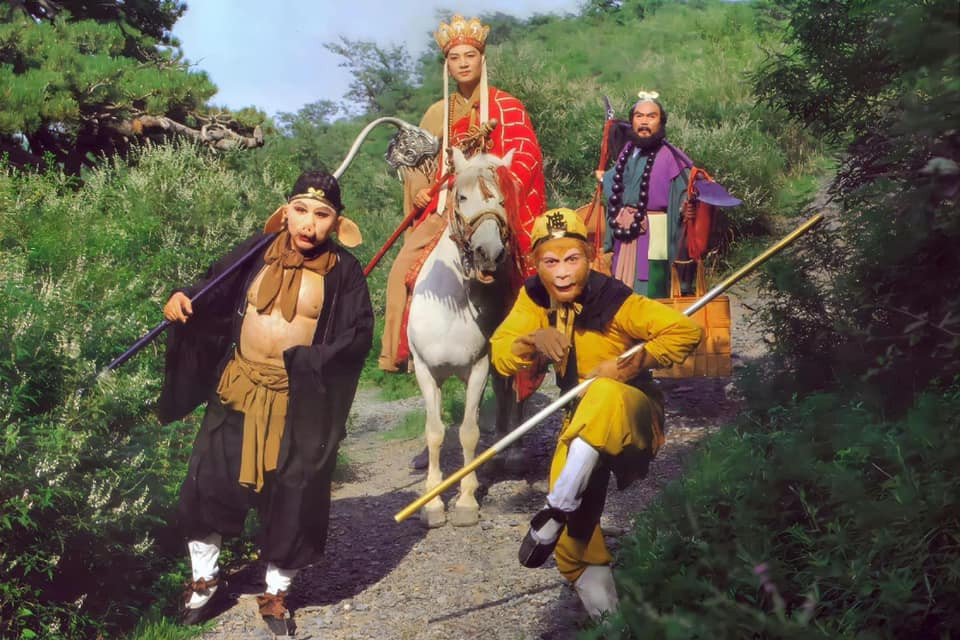 Xem lại Tây Du Ký sau 20 năm, ông bố U50 bàng hoàng: Hoá ra con hư là do mình! - Ảnh 1. Xem lại Tây Du Ký sau 20 năm, ông bố U50 bàng hoàng: Hoá ra con hư là do mình! - Ảnh 1.