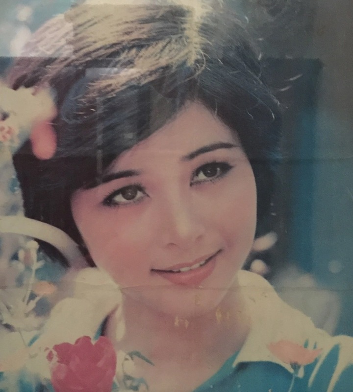 Ni cô Huyền Trang 'Biệt động Sài Gòn': Tuổi xế chiều viên mãn bên ông xã tiến sĩ - Ảnh 1. Ni cô Huyền Trang 'Biệt động Sài Gòn': Tuổi xế chiều viên mãn bên ông xã tiến sĩ - Ảnh 1.