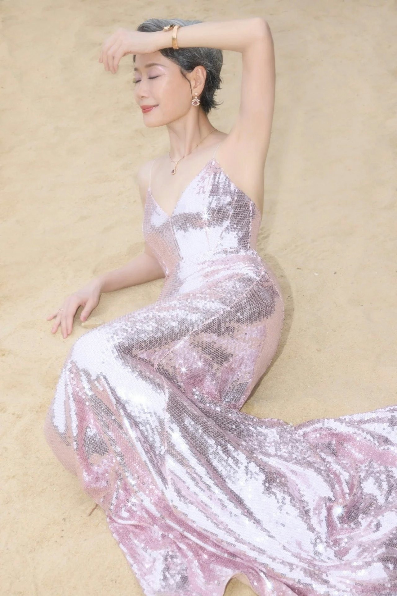 Triệu Mẫn kém sắc nhất màn ảnh - Ảnh 2. Triệu Mẫn kém sắc nhất màn ảnh - Ảnh 2.