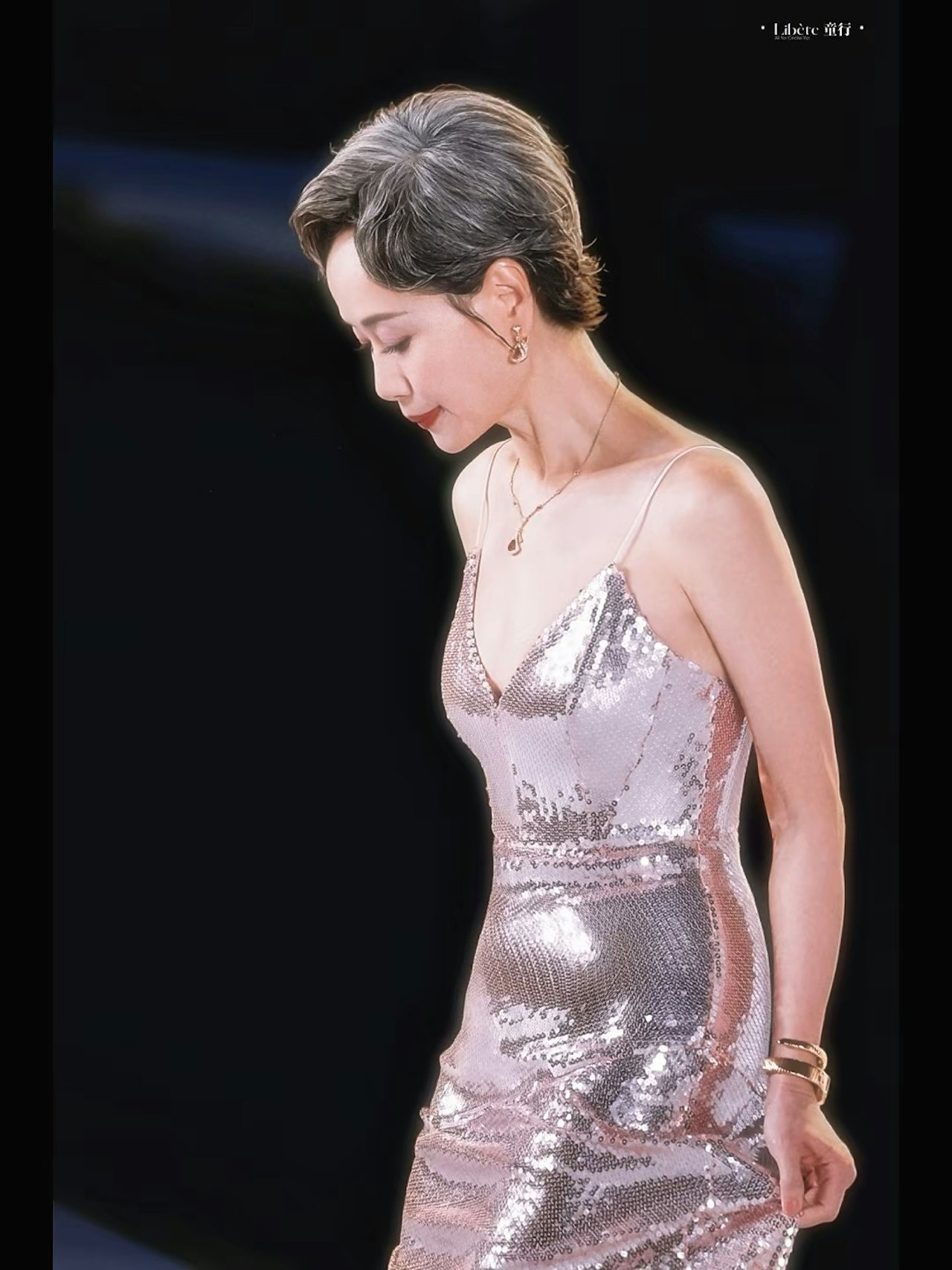 Triệu Mẫn kém sắc nhất màn ảnh - Ảnh 7. Triệu Mẫn kém sắc nhất màn ảnh - Ảnh 7.