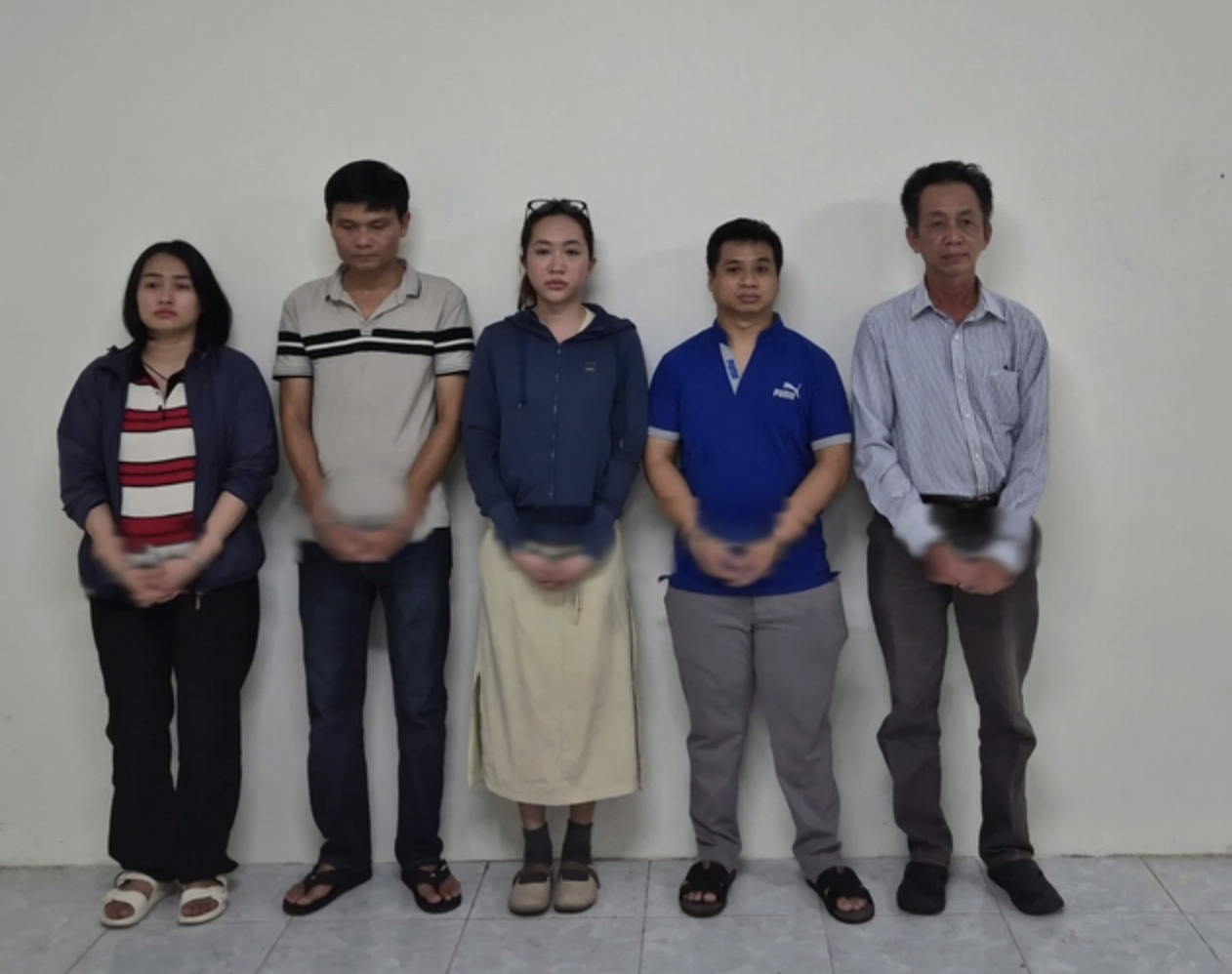 Điểm danh các thẩm mỹ viện từng bị Công an TP HCM "gõ cửa" - Ảnh 3. Điểm danh các thẩm mỹ viện từng bị Công an TP HCM "gõ cửa" - Ảnh 3.