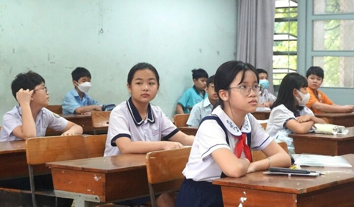 Lịch nghỉ Tết Dương lịch 2026 của học sinh Hà Nội - Ảnh 1. Lịch nghỉ Tết Dương lịch 2026 của học sinh Hà Nội - Ảnh 1.