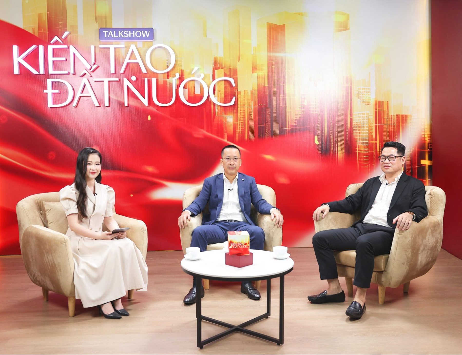 Nạn lừa đảo, đánh cắp dữ liệu đang gia tăng, làm sao để người Việt yên tâm giao dịch trên các nền tảng tài chính số? - Ảnh 2. Nạn lừa đảo, đánh cắp dữ liệu đang gia tăng, làm sao để người Việt yên tâm giao dịch trên các nền tảng tài chính số? - Ảnh 2.