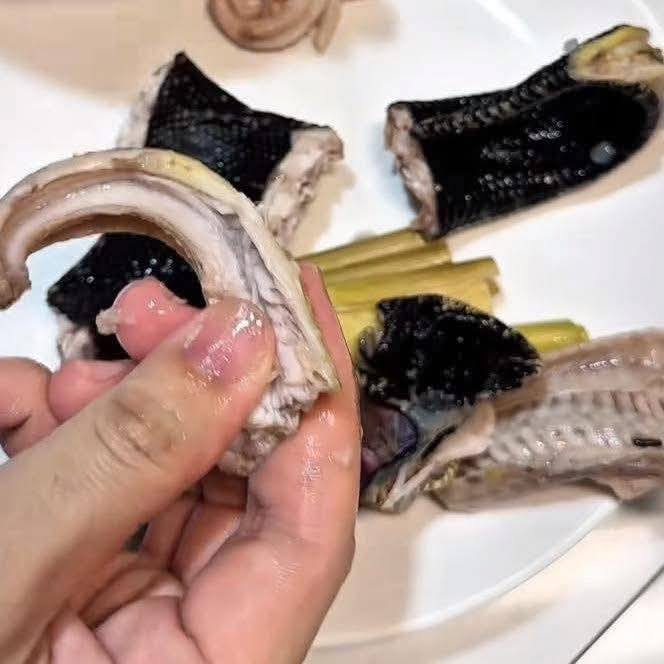 Mẹ bỉm khiến dân tình sợ xanh mặt khi chia sẻ 