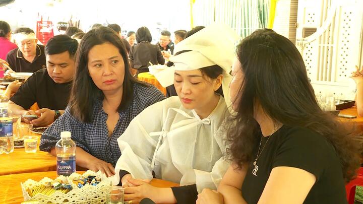 Người vợ kể cuộc gọi cuối của Chủ tịch xã ở Đắk Lắk trước lúc tử nạn - Ảnh 2.