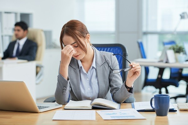 Mão tình yêu có người thứ ba chen ngang, Mùi tham công tiếc việc ngày 5/10 - Ảnh 1. Mão tình yêu có người thứ ba chen ngang, Mùi tham công tiếc việc ngày 5/10 - Ảnh 1.