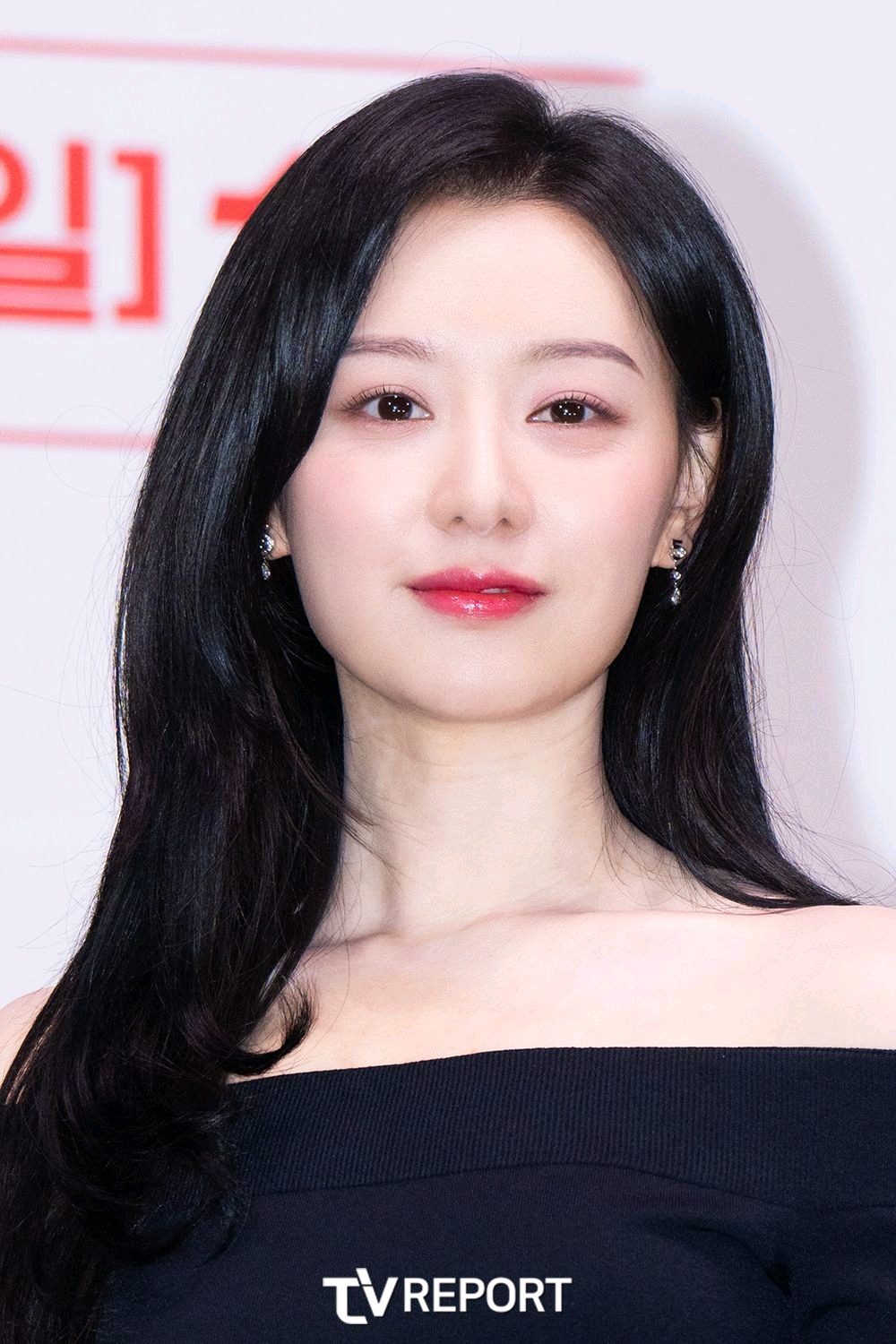 kim19-4321-1759634869982-1759634870174547524823.png