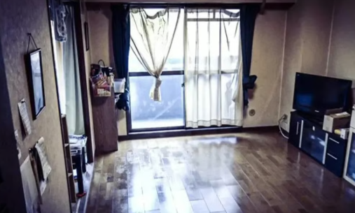 'Một công ty Nhật Bản hốt bạc từ &quot;nhà ma&quot;: Nhân viên đặt máy đo trường điện từ, camera nhiệt, máy ghi âm để xem... hiện tượng lạ - Ảnh 1.