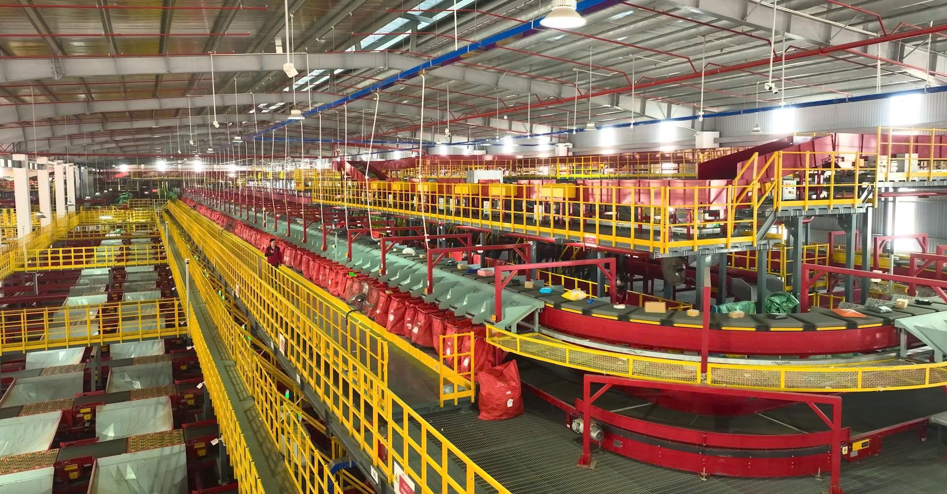 J&T Express khẳng định cam kết phát triển bền vững tại Better Choice Awards 2025- Ảnh 2.