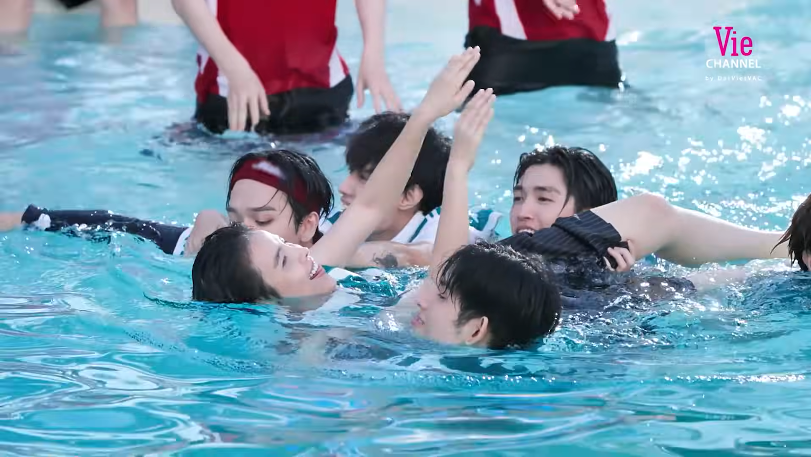 Vũ Cát Tường làm điều có lỗi với vợ trong Anh trai say hi- Ảnh 1.
