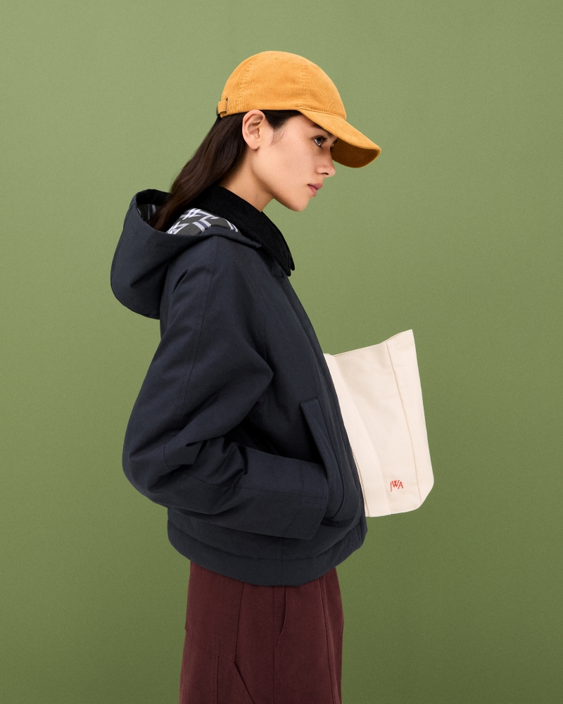 batch7-bo-suu-tap-uniqlo-and-jw-anderson-thudong-2025-chinh-thuc-ra-mat-tu-ngay-17-thang-10jpg-1759910442980776670677.jpg