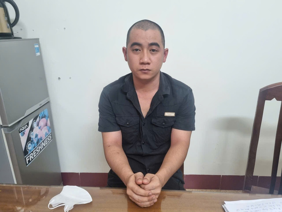 Clip: Lời khai tài xế lao ô tô vào quán nhậu sau mâu thuẫn, khiến 1 người chết oan - Ảnh 2.