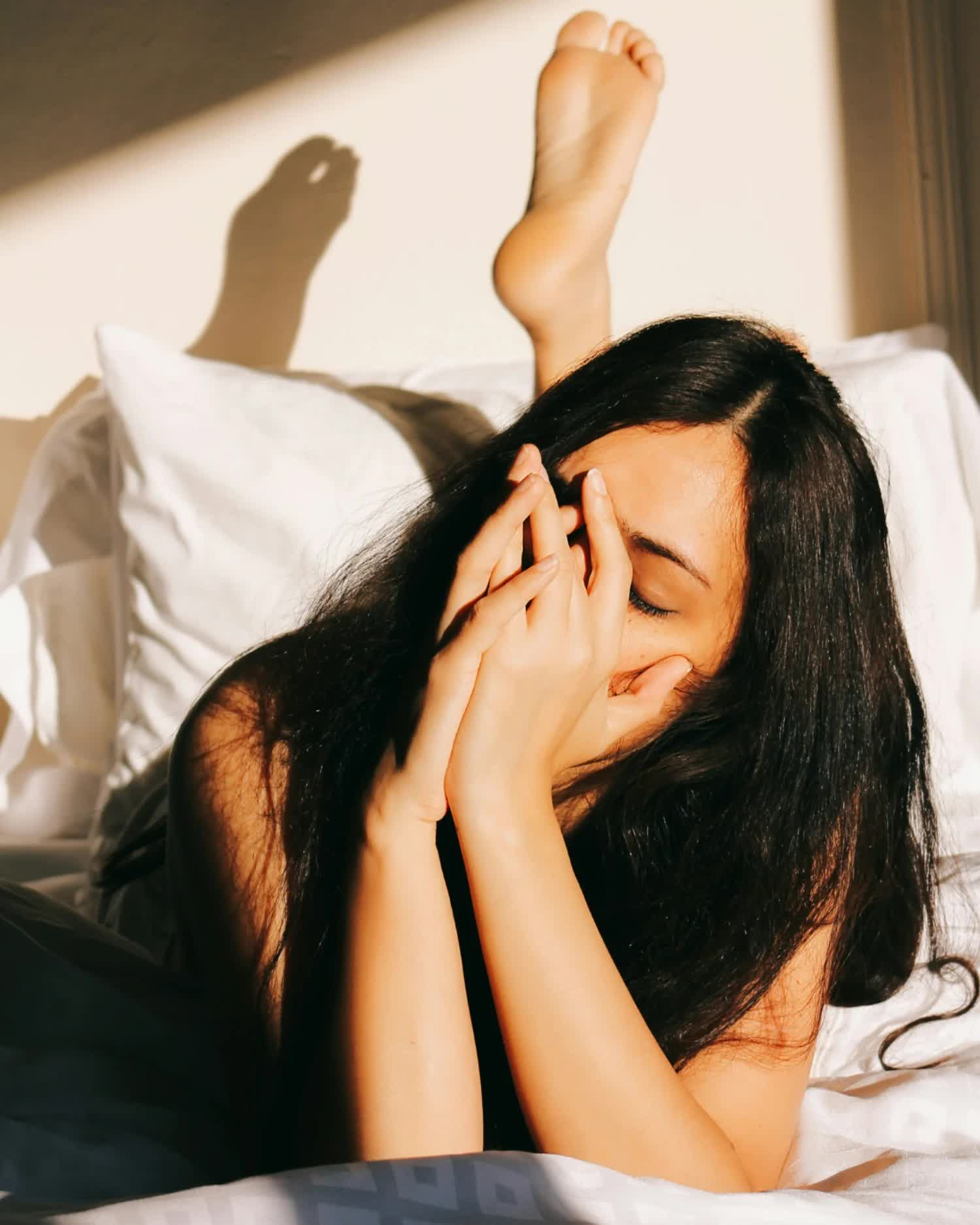 Thói quen vệ sinh ai cũng làm mỗi ngày lại âm thầm gây rối loạn nội tiết tố- Ảnh 2. Thói quen vệ sinh ai cũng làm mỗi ngày lại âm thầm gây rối loạn nội tiết tố- Ảnh 2.