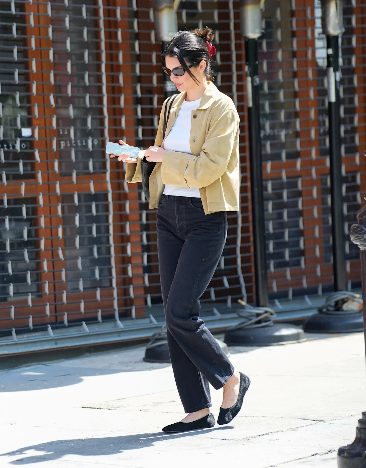 Sắp đến mùa đông, hãy để siêu cao thủ mặc đồ tối giản này gợi ý cho chị em 10 outfit sang chảnh từng centimet - Ảnh 8. Sắp đến mùa đông, hãy để siêu cao thủ mặc đồ tối giản này gợi ý cho chị em 10 outfit sang chảnh từng centimet - Ảnh 8.