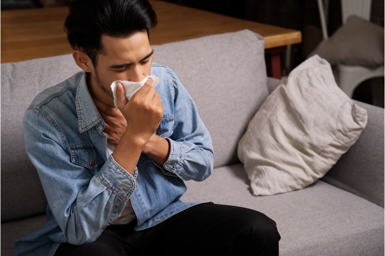 Mắc ung thư giai đoạn 4 ở tuổi 32, người đàn ông làm 1 việc khiến khối u “biến mất hoàn toàn”- Ảnh 1.