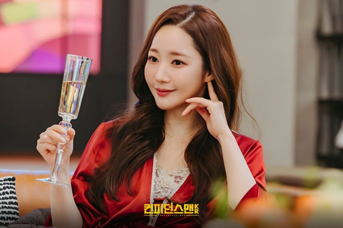 park-min-young-25a-1759985054068-1759985059183239109028.jpg