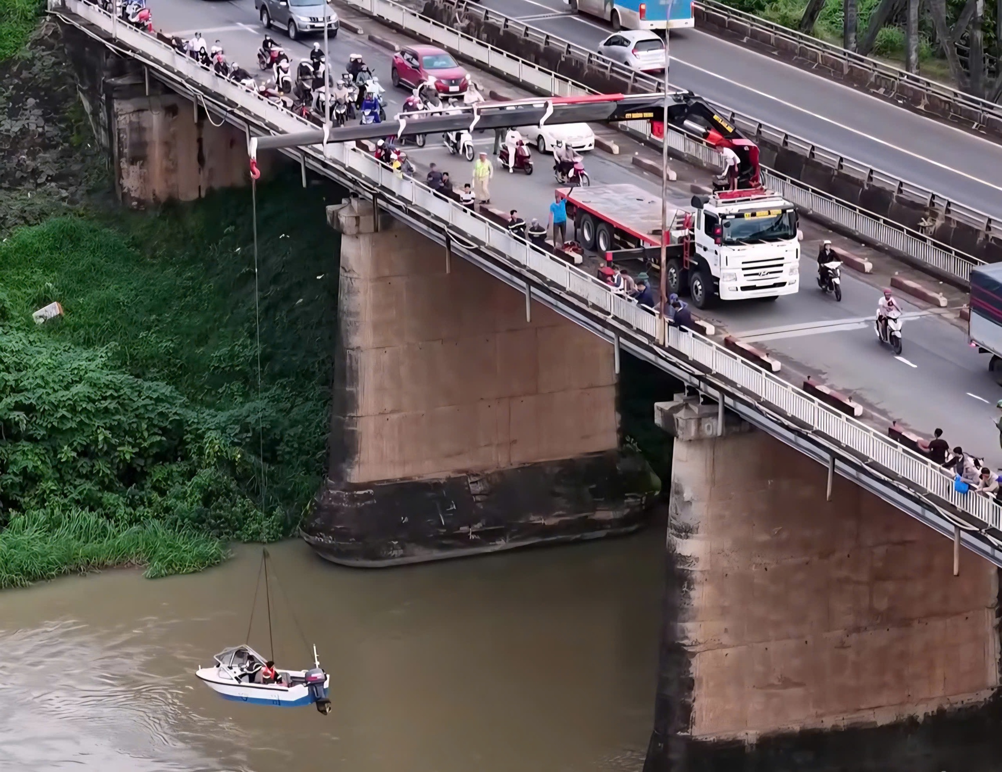 - Ảnh 1. - Ảnh 1.