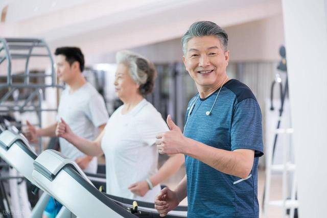 Tuổi thọ ngắn hay dài, chỉ cần nhìn vào tuổi 69 tuổi, nếu dễ dàng làm 5 việc thì có thể sống đến 90 tuổi- Ảnh 3.