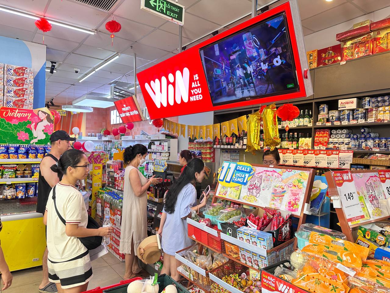 WinMart tổ chức tháng tri ân với hàng loạt ưu đãi khủng trên toàn chuỗi- Ảnh 1. WinMart tổ chức tháng tri ân với hàng loạt ưu đãi khủng trên toàn chuỗi- Ảnh 1.