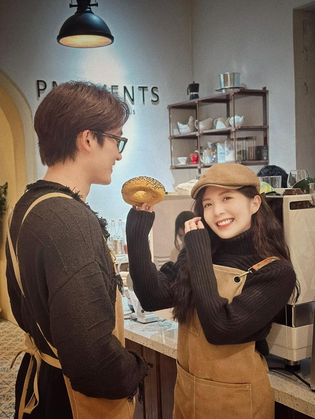 5 cặp đôi phim giả tình thật đẹp nhất Việt Nam: Trấn Thành - Hari Won xếp thứ 2, hạng 1 đúng chuẩn &quot;tiên đồng ngọc nữ&quot;- Ảnh 9.