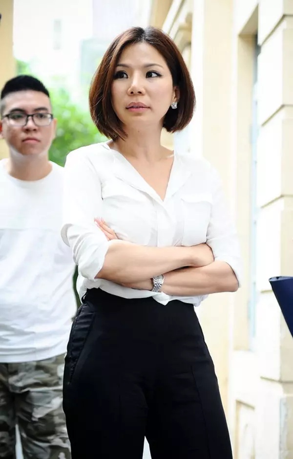 Toàn cảnh vụ tranh chấp khối tài sản hàng trăm tỷ giữa bác sĩ Chiêm Quốc Thái và người vợ cũ Vũ Thuỵ Hồng Ngọc - Ảnh 5. Toàn cảnh vụ tranh chấp khối tài sản hàng trăm tỷ giữa bác sĩ Chiêm Quốc Thái và người vợ cũ Vũ Thuỵ Hồng Ngọc - Ảnh 5.