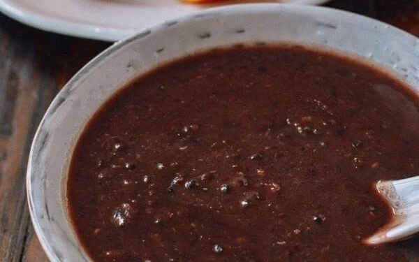 Đậu đen nấu cùng 2 loại hạt này thành 