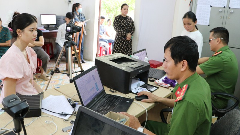 Từ 15/12, làm những điều này với thẻ căn cước/CCCD sẽ bị phạt tiền - Ảnh 1.