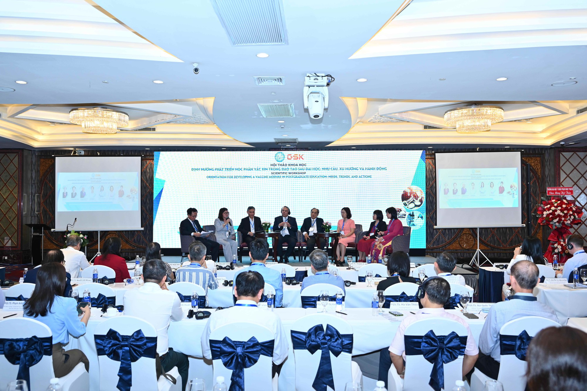 Đại học Y Dược TP.HCM phát triển chương trình đào tạo sau đại học về vắc-xin - Ảnh 1.