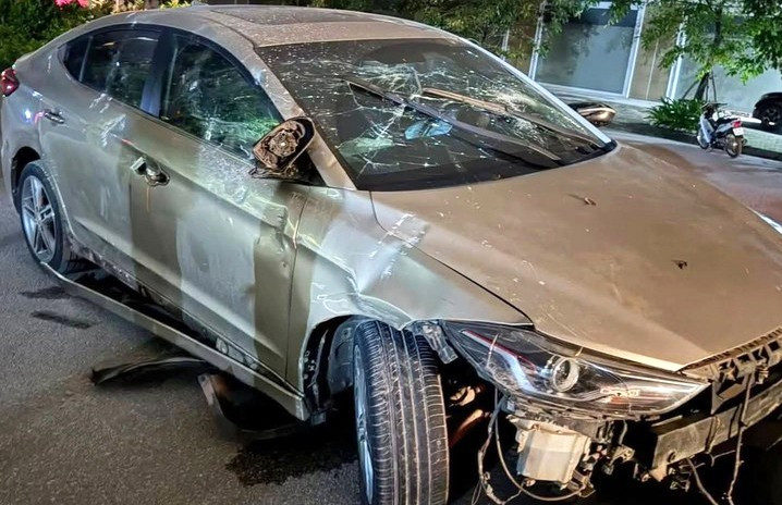 Tài xế ô tô nghi bị tấn công vì không xoá clip đốt pháo: Chính quyền lên tiếng - Ảnh 1.