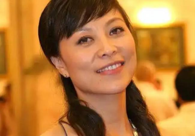 Nữ diễn viên Trung Quốc chiến thắng căn bệnh ung thư dạ dày trong 25 năm: Bí quyết là ngày nào cũng làm 3 việc- Ảnh 2.