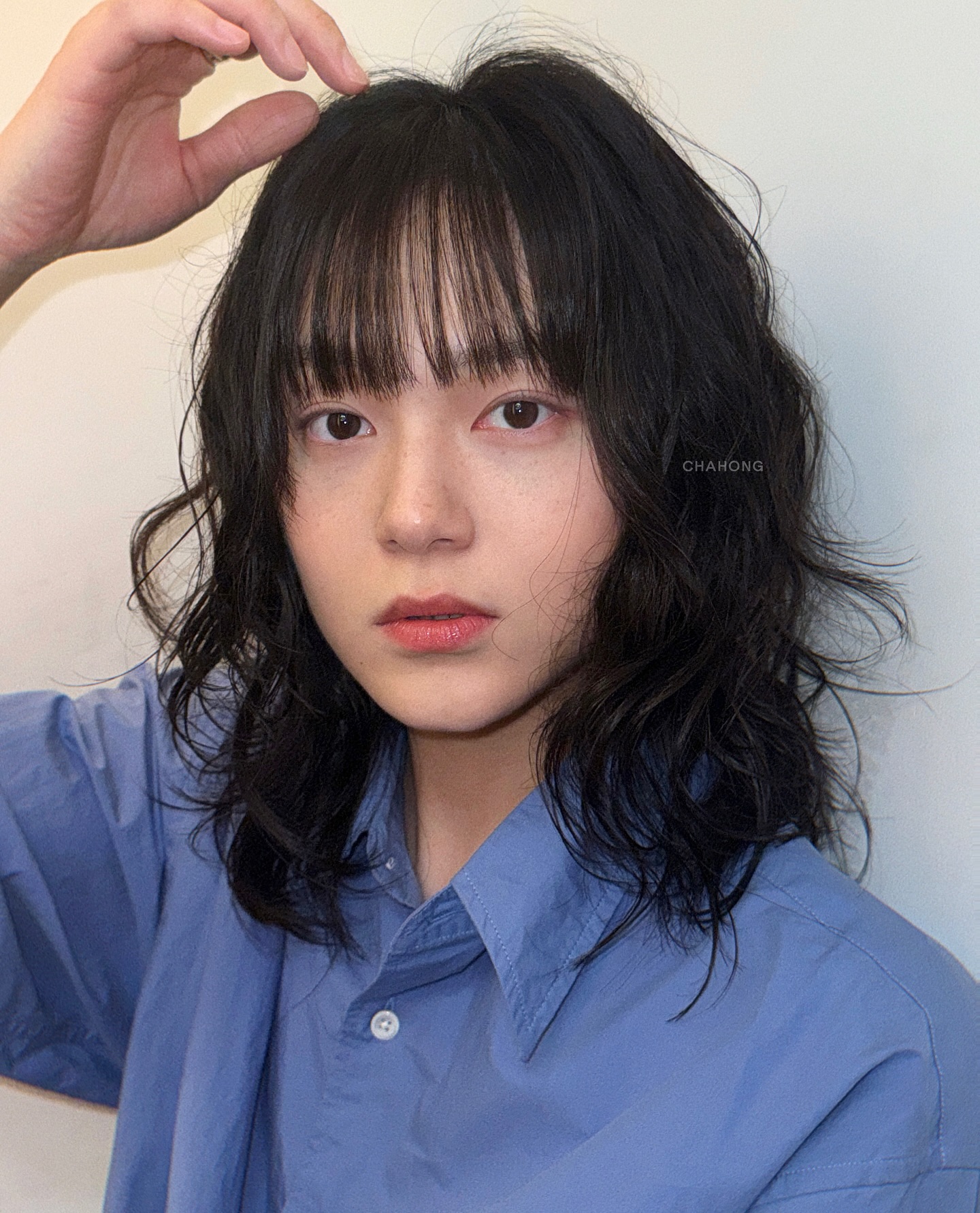 5 xu hướng tóc xoăn của mùa đông năm nay: Quá sang trọng, đã vậy còn hack tuổi tốt hơn cả tóc thẳng- Ảnh 1.