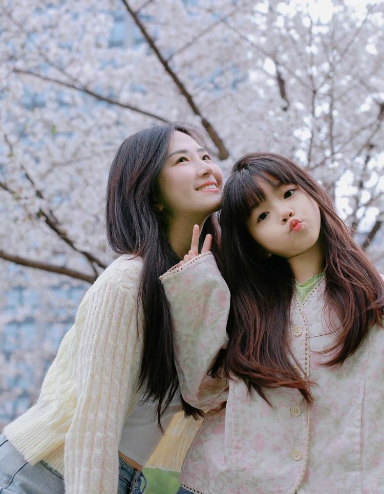 Nuôi con gái, bố mẹ phải để ý những “tiểu tiết” này để con lớn lên không mặc cảm, tự ti- Ảnh 7.