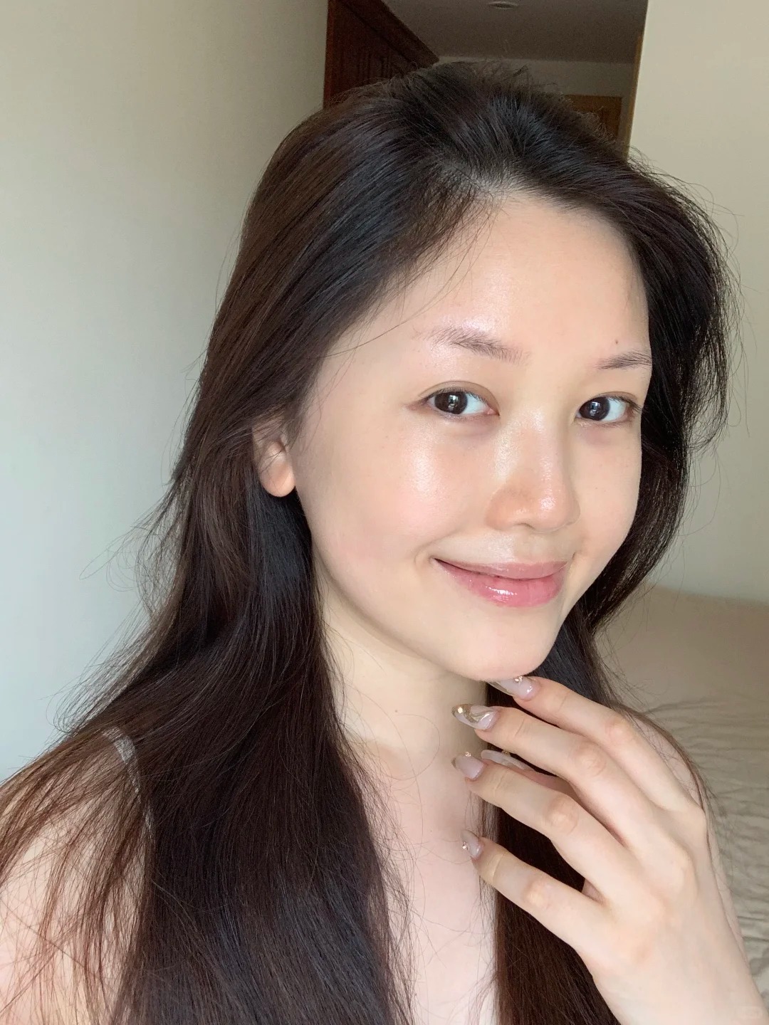 5 thói quen khiến da lên mụn liên miên, lão hóa nhanh chóng - Ảnh 3.