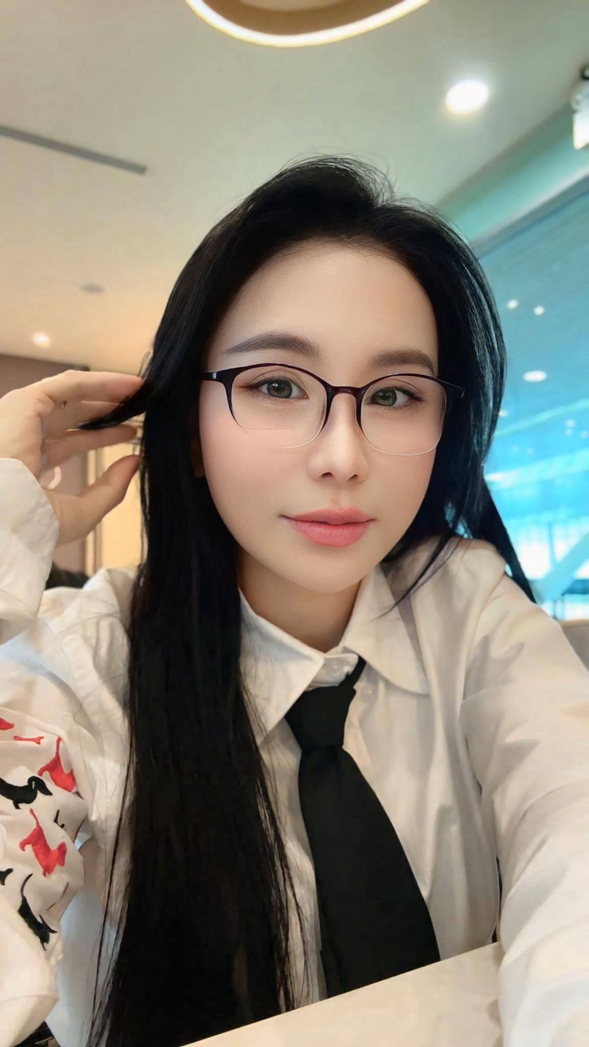 Nhan sắc Nhan sắc