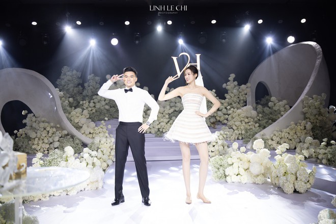 24 giây Tổng giám đốc Viết Vương 24 giây Tổng giám đốc Viết Vương