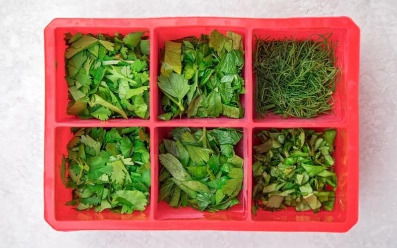 Đi chợ 4 lần/tuần mà bữa nào cũng thiếu: 5 món quen đang âm thầm ngốn của tôi hơn 1 triệu mỗi tháng - Ảnh 3.