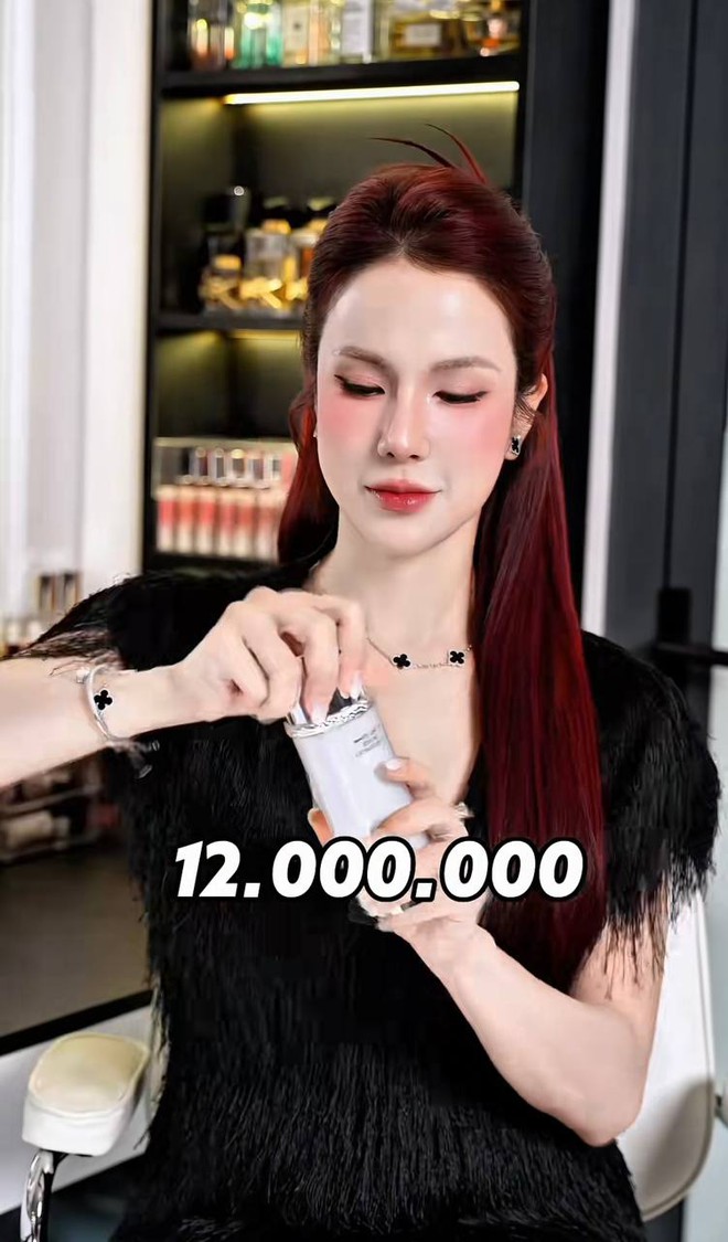 Diệp Lâm Anh sợ nhất là già, tiêu 1 lần cả trăm triệu để dưỡng da- Ảnh 4. Diệp Lâm Anh sợ nhất là già, tiêu 1 lần cả trăm triệu để dưỡng da- Ảnh 4.