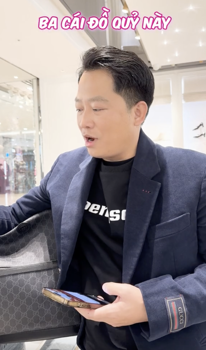 Túi Dior da cá sấu bạch tạng của Mailisa: Cùng gu với Đoàn Di Băng, chồng tặng vợ túi 1 tỷ còn chê quá rẻ- Ảnh 4. Túi Dior da cá sấu bạch tạng của Mailisa: Cùng gu với Đoàn Di Băng, chồng tặng vợ túi 1 tỷ còn chê quá rẻ- Ảnh 4.