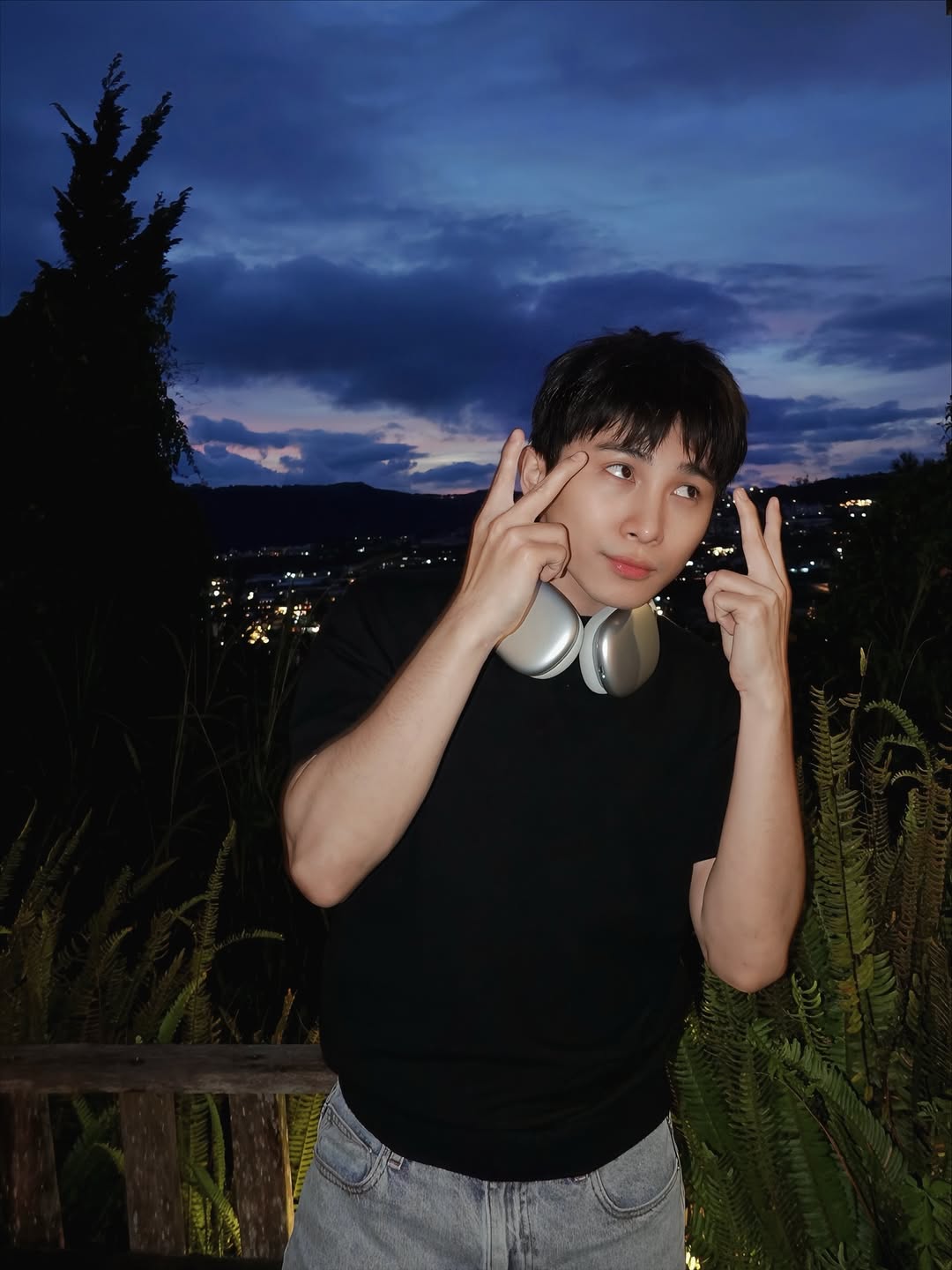 “Mỹ nam chạy trốn” của Say Hi: Visual chấp 10 Anh Trai, từng tẩu thoát khỏi công ty quản lý “ảo” hơn cả phim- Ảnh 2.