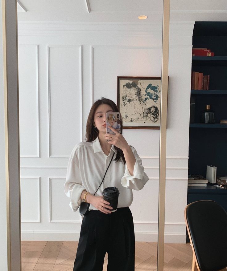 Sống một mình tưởng rẻ, ai ngờ 10 khoản phải tự chi khiến tôi choáng váng mỗi tháng - Ảnh 3.