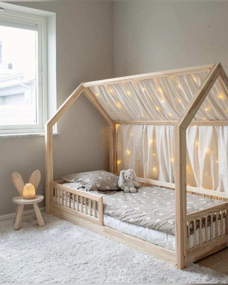 Những sai lầm trong phong thủy ph&ograve;ng ngủ khiến con hay ốm vặt m&agrave; mẹ kh&ocirc;ng biết- Ảnh 1.