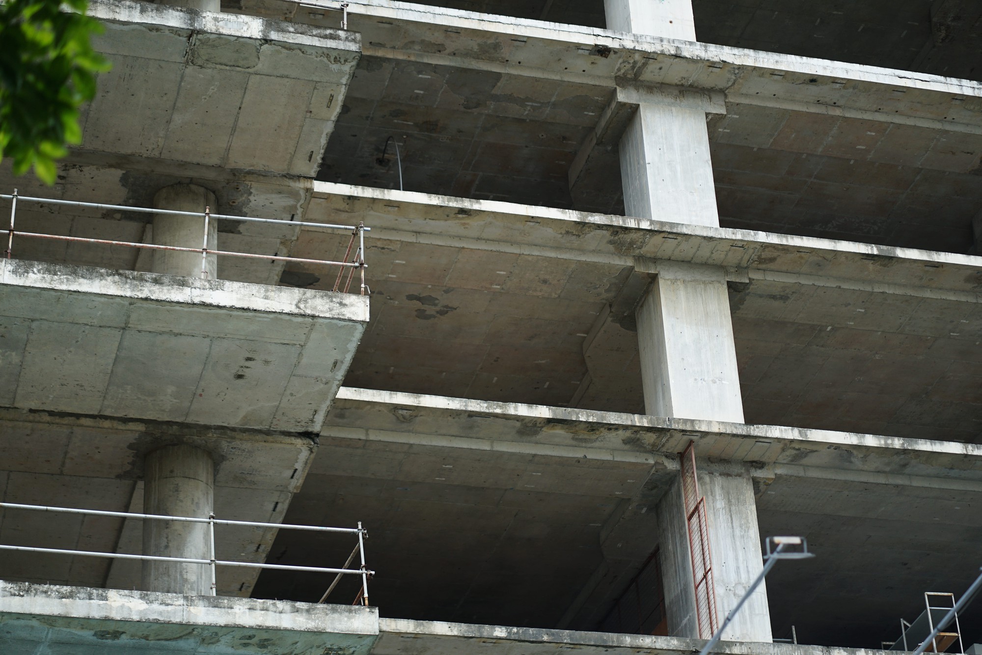 Cận cảnh cao ốc vị trí 'kim cương' được bà Trương Mỹ Lan xin tiếp tục đầu tư từ trại giam - Ảnh 6.